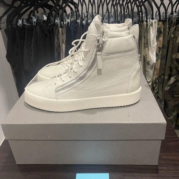 Giuseppe Zanotti White May London High-Top Silver Zipper Sz 43/10 Designer - Picture 3 of 15